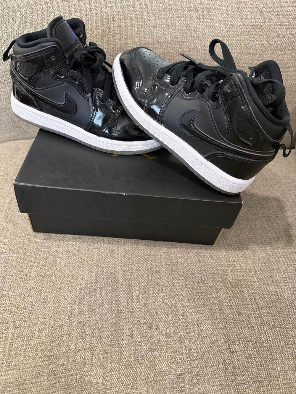 Jordan 1 Mid SE TD Toddler Black Patent Leather Sneakers Size 12C